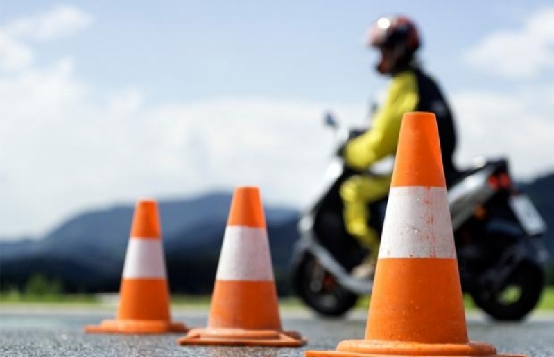 Fazer Aula de Direção Categoria a Vila Paulista - Aula de Direção em Moto